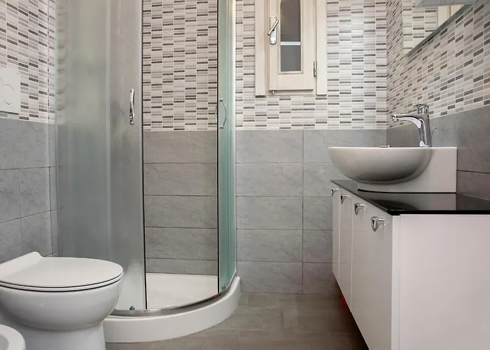 Borgo Dei Filitti - Artistico - Piscina Solarium & Enoteca 4* Palmariggi